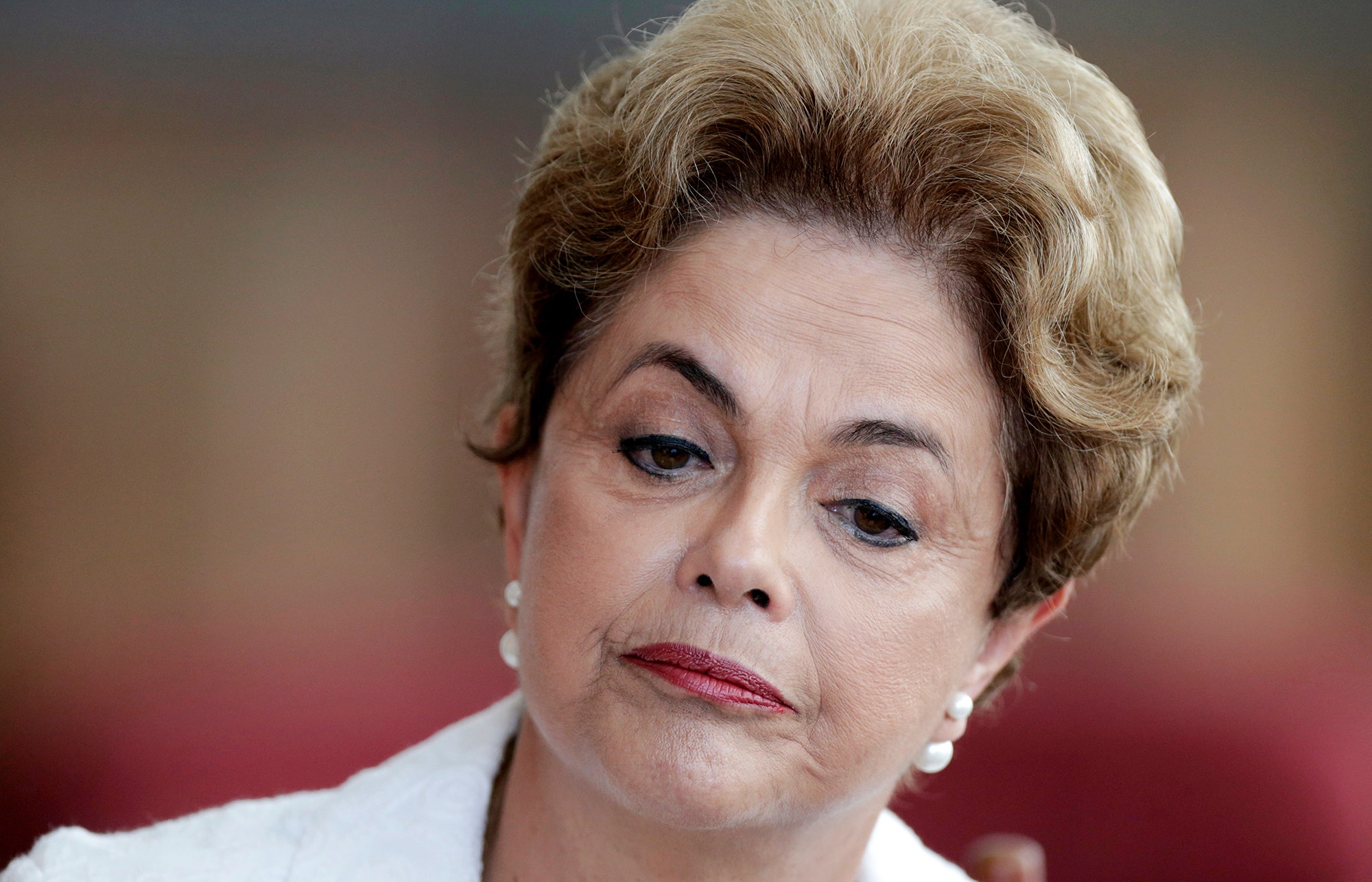 Dilma Eleita Presidente Do Banco Dos Brics Clm Brasil