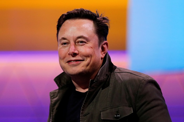 Elon Musk demite mais uma parte do escritório do Twitter no Brasil