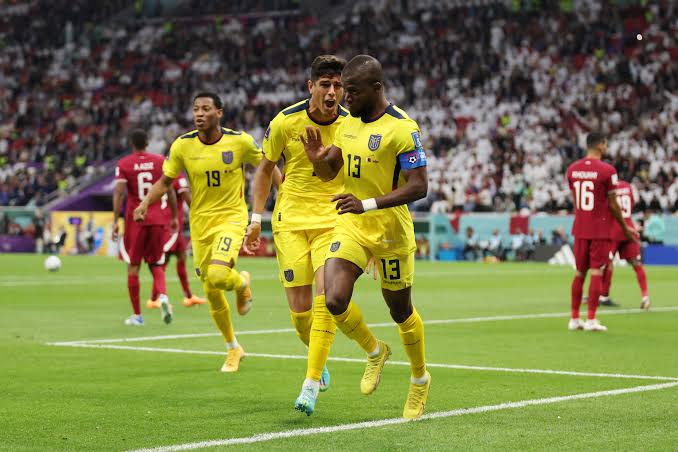 Equador Vence O Anfitri O Catar Por A Na Abertura Da Copa