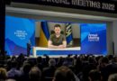 Em discurso em Davos, Zelensky exige sanções ‘máximas’ à Rússia