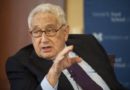 EUA estão à beira de uma guerra com a Rússia e a China, afirma Henry Kissinger