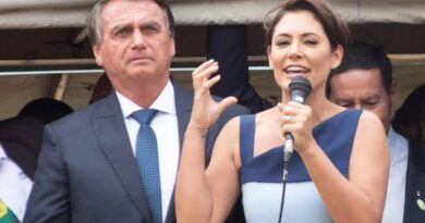 Bolsonaro abre o jogo sobre o futuro de Michelle na política