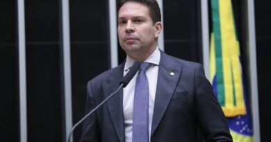 Alexandre Ramagem presta depoimento à Polícia Federal sobre inquérito do 8/01