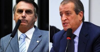 Após permissão de Moraes, Bolsonaro e Valdemar se reencontram na sede do PL